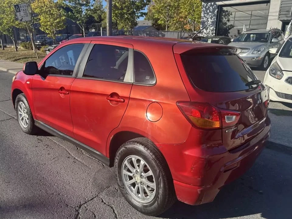 2011 Mitsubishi RVR - Image 6 of 12