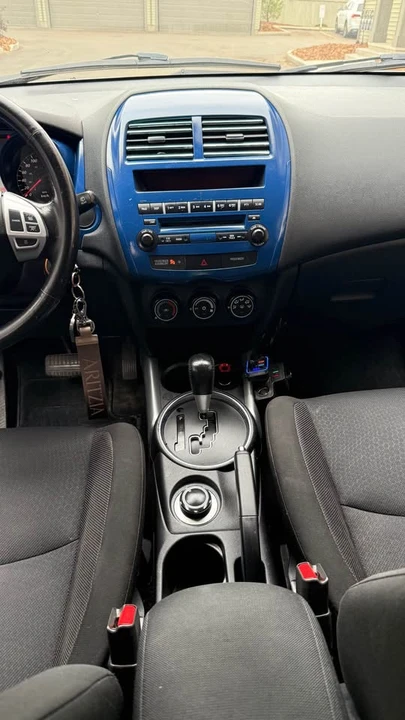 2011 Mitsubishi Outlander Sport - Image 12 of 13