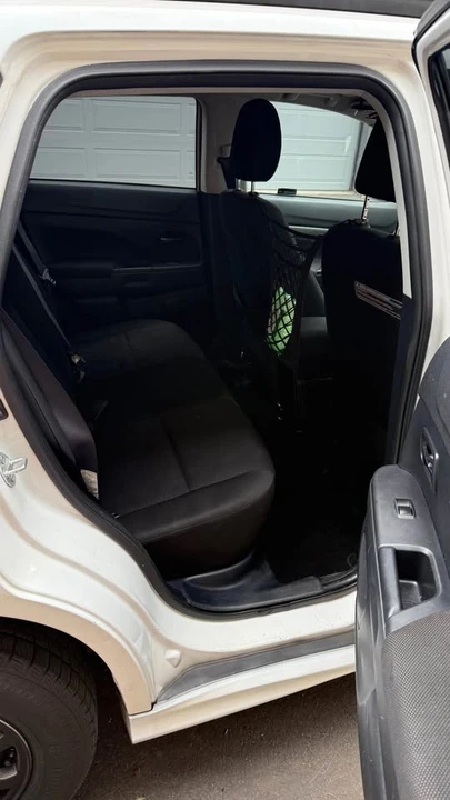2011 Mitsubishi Outlander Sport - Image 10 of 13