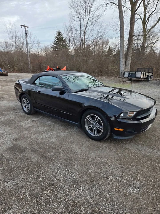 2011 Ford S197 Mustang - Image 7 of 9