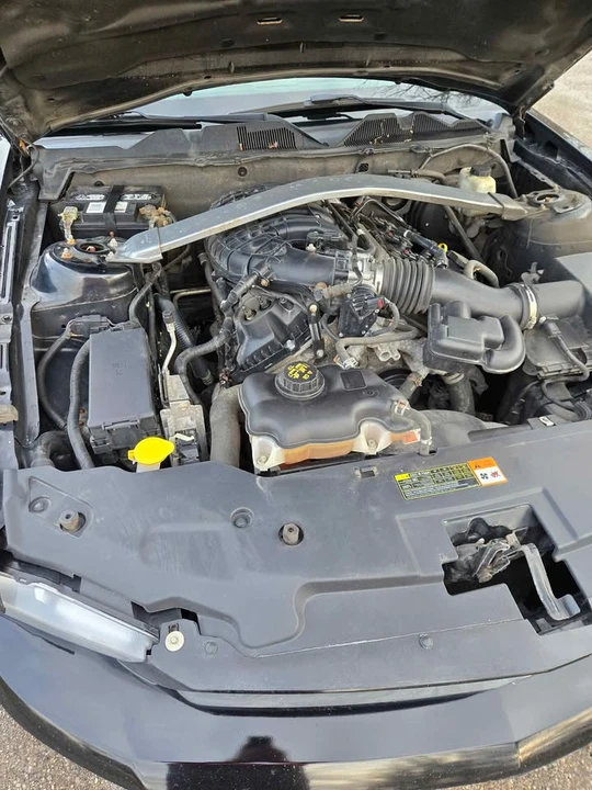 2011 Ford S197 Mustang - Image 5 of 9