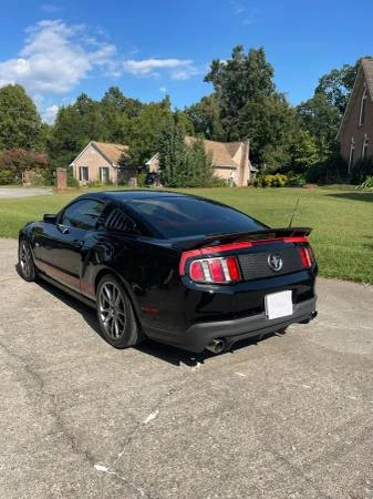2011 Ford S197 Mustang - Image 6 of 21