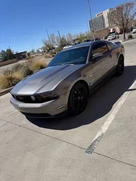 2011 Ford Mustang GT Premium