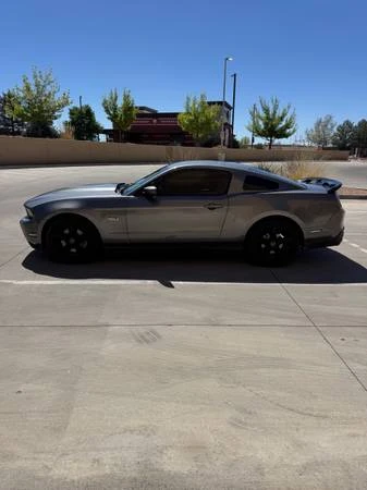 2011 Ford S197 Mustang - Image 2 of 12
