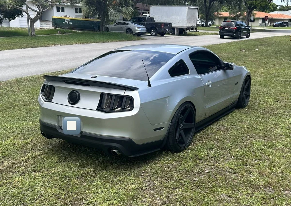 2011 Ford S197 Mustang GT - Image 11 of 11