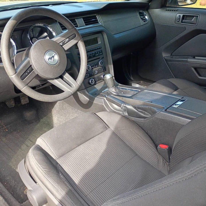 2011 Ford S197 Mustang - Image 6 of 6