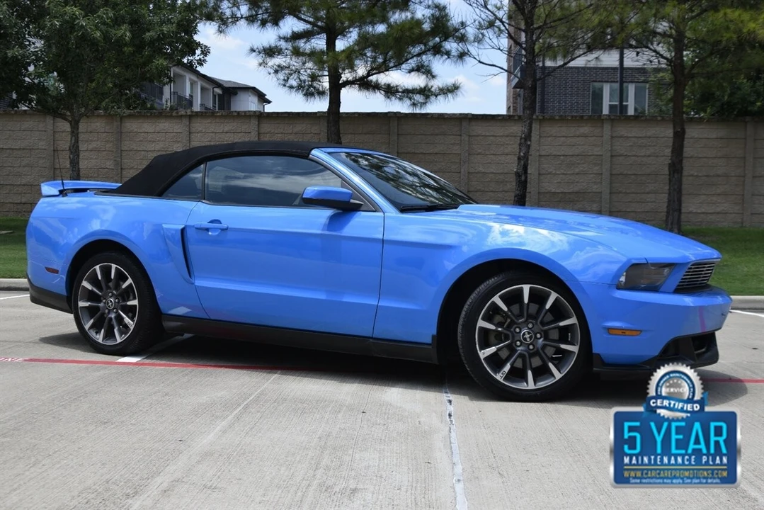 2011 Ford Mustang - Image 2 of 4