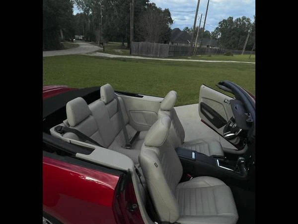 2011 Ford S197 Mustang - Image 8 of 13