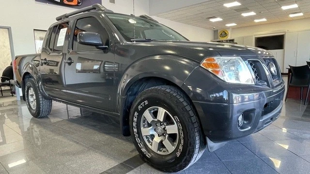 2011 Nissan Frontier 2nd Gen - Image 6 of 12