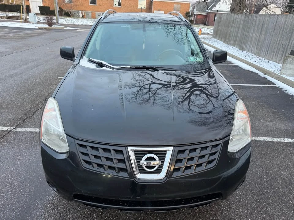 2011 Nissan Rogue - Image 2 of 9