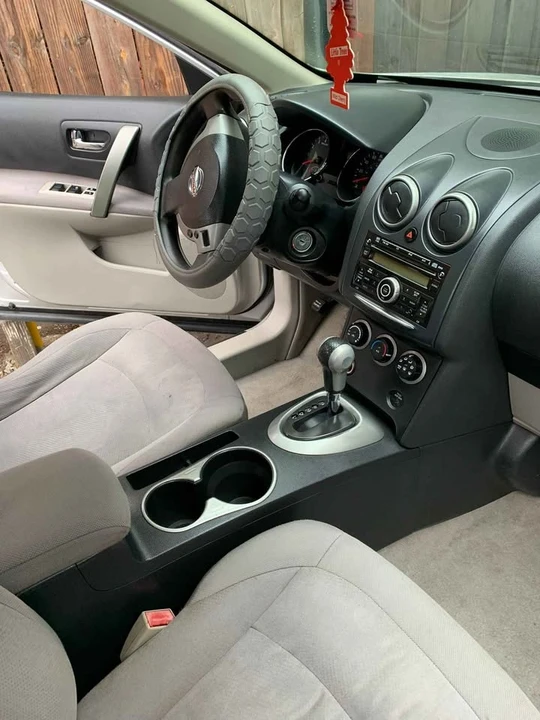 2011 Nissan Silvia - Image 3 of 11