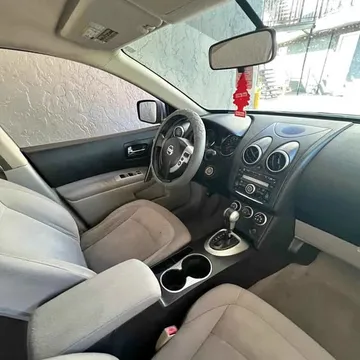 2011 Nissan 240 SX Coupe