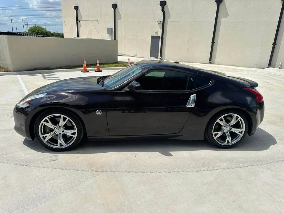 2011 Nissan 370Z 6th Gen - Image 5 of 13