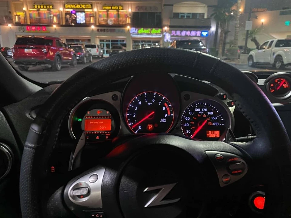 2011 Nissan 370Z 6th Gen - Image 8 of 12