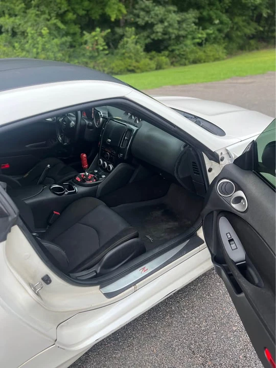 2011 Nissan 370Z 6th Gen - Image 10 of 20