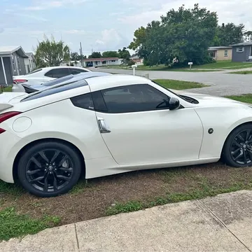 2011 Nissan 370Z Sport Touring Coupe 2D