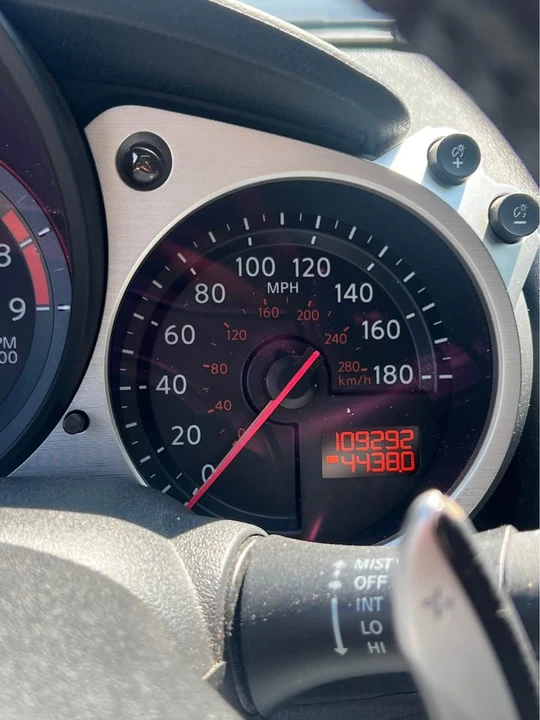 2011 Nissan 370Z 6th Gen - Image 6 of 16