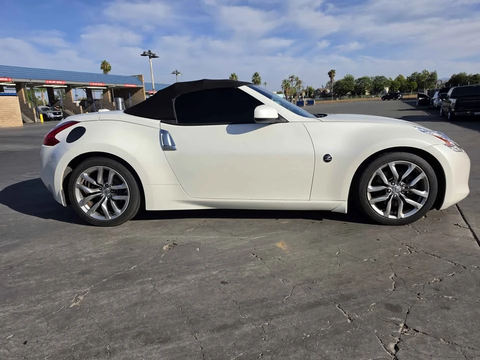 2011 Nissan 370Z 6th Gen - Image 9 of 19