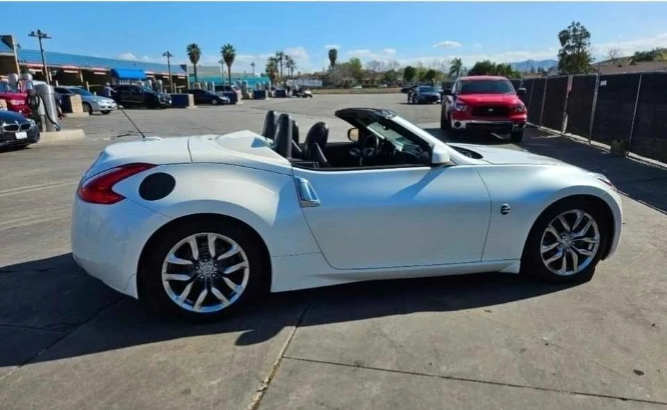 2011 Nissan 370Z 6th Gen - Image 10 of 19
