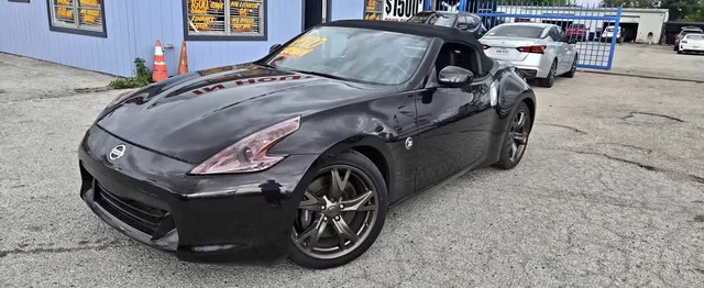 2011 Nissan 370Z Sport Touring Roadster 2D