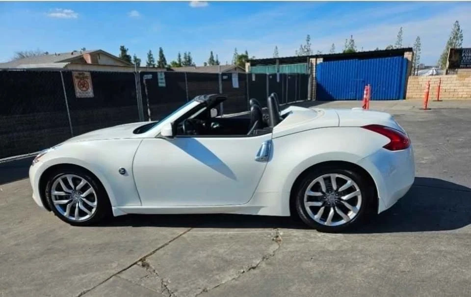 2011 Nissan 370Z 6th Gen - Image 10 of 19