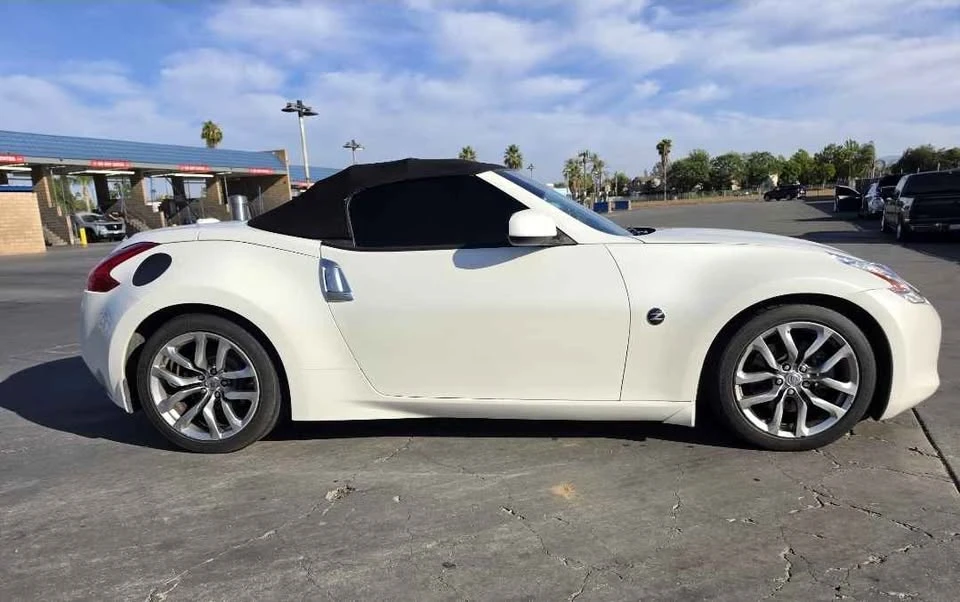 2011 Nissan 370Z 6th Gen - Image 2 of 19