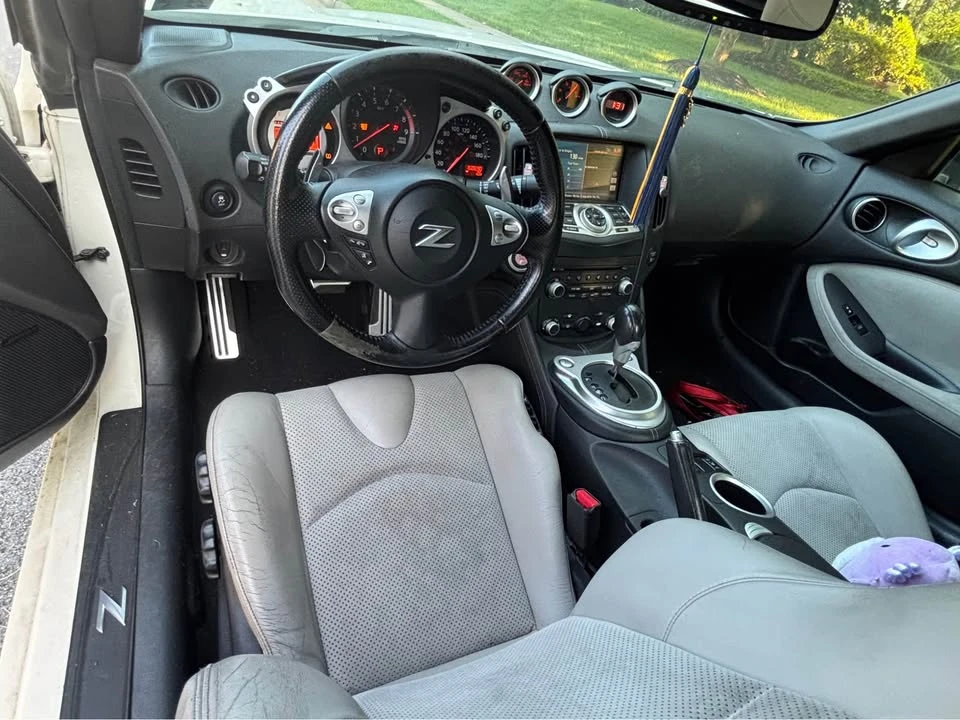 2011 Nissan 370Z 6th Gen - Image 6 of 9