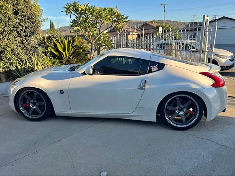 2011 Nissan 370Z Touring Coupe 2D