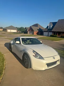 2011 Nissan 370Z Touring Coupe 2D