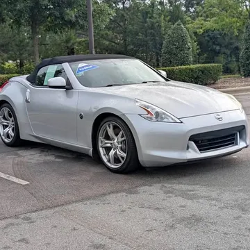 2011 Nissan 370Z Touring Roadster 2D