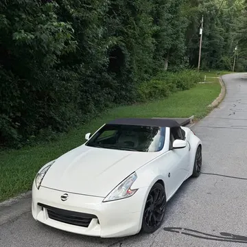 2011 Nissan 370Z · Touring Roadster 2D