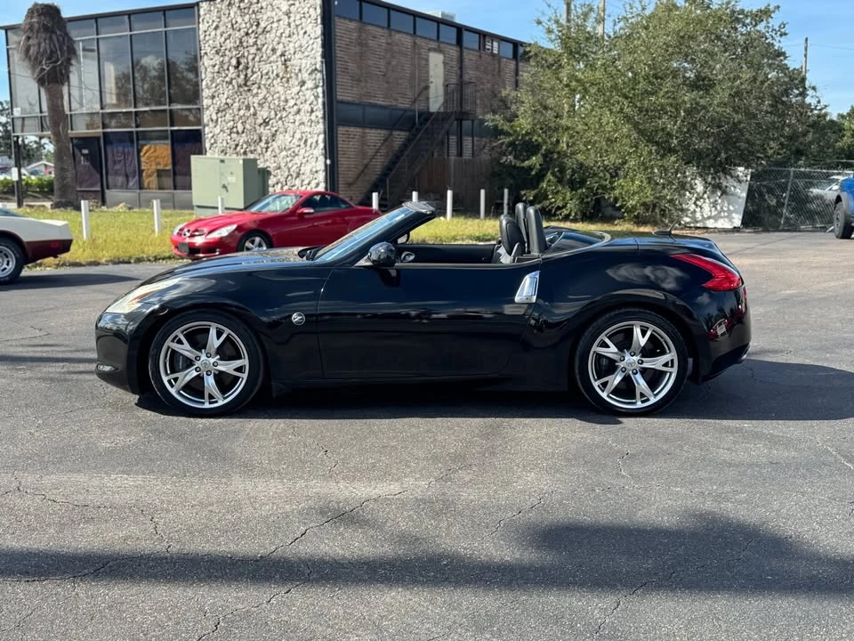 2011 Nissan 370Z 6th Gen - Image 5 of 12