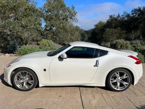 2011 Nissan 370Z Base