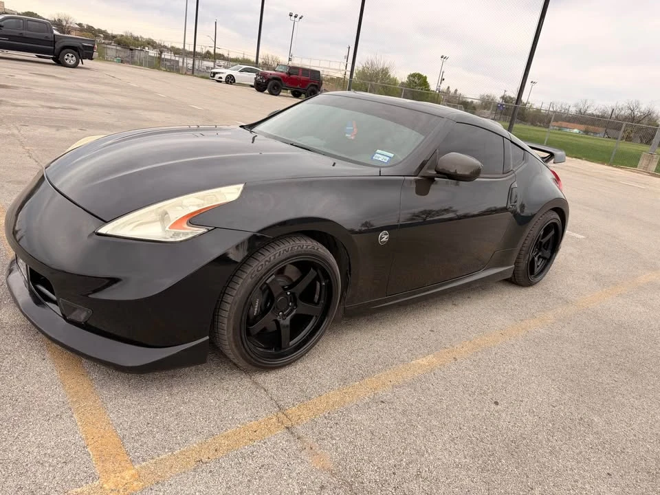2011 Nissan 370Z 6th Gen - Image 5 of 6