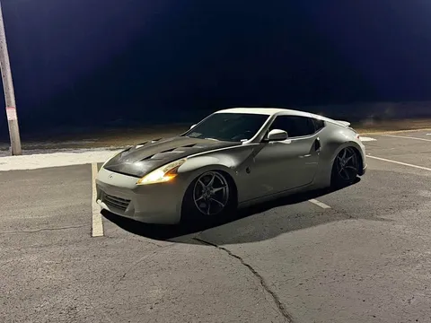 2011 Nissan 370z Sport Touring Coupe