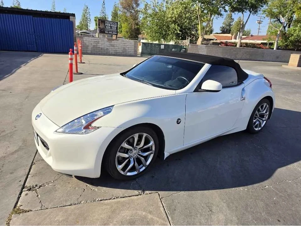 2011 Nissan 370Z 6th Gen - Image 18 of 19