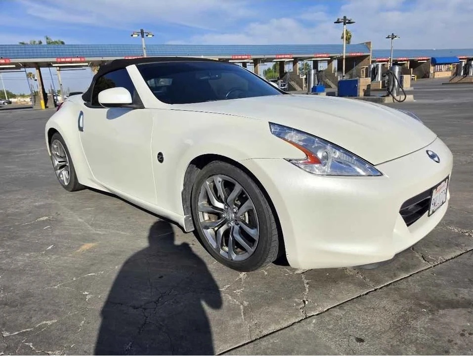 2011 Nissan 370Z 6th Gen - Image 4 of 19