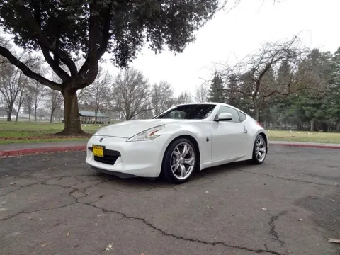 2011 Nissan 370Z Base Coupe