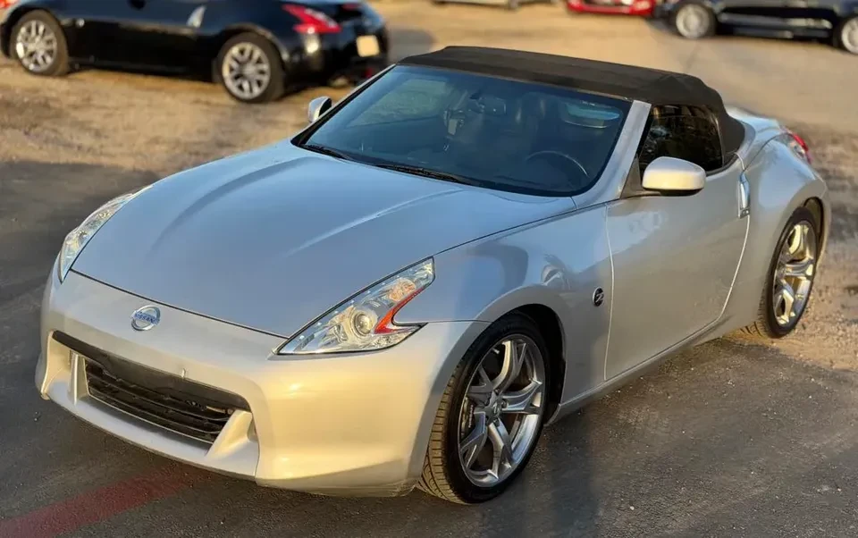 2011 Nissan 370Z 6th Gen - Image 5 of 19