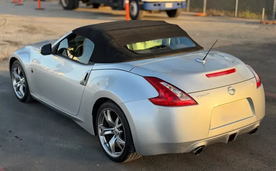 2011 Nissan 370Z 6th Gen - Image 9 of 19