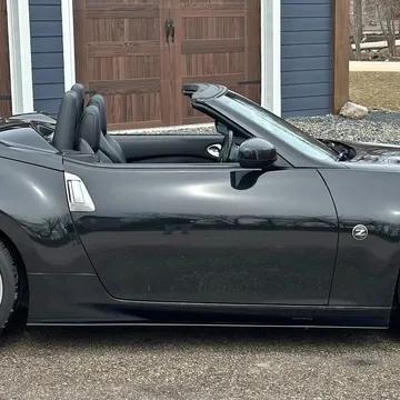 2011 Nissan 370Z Touring Roadster Sport
