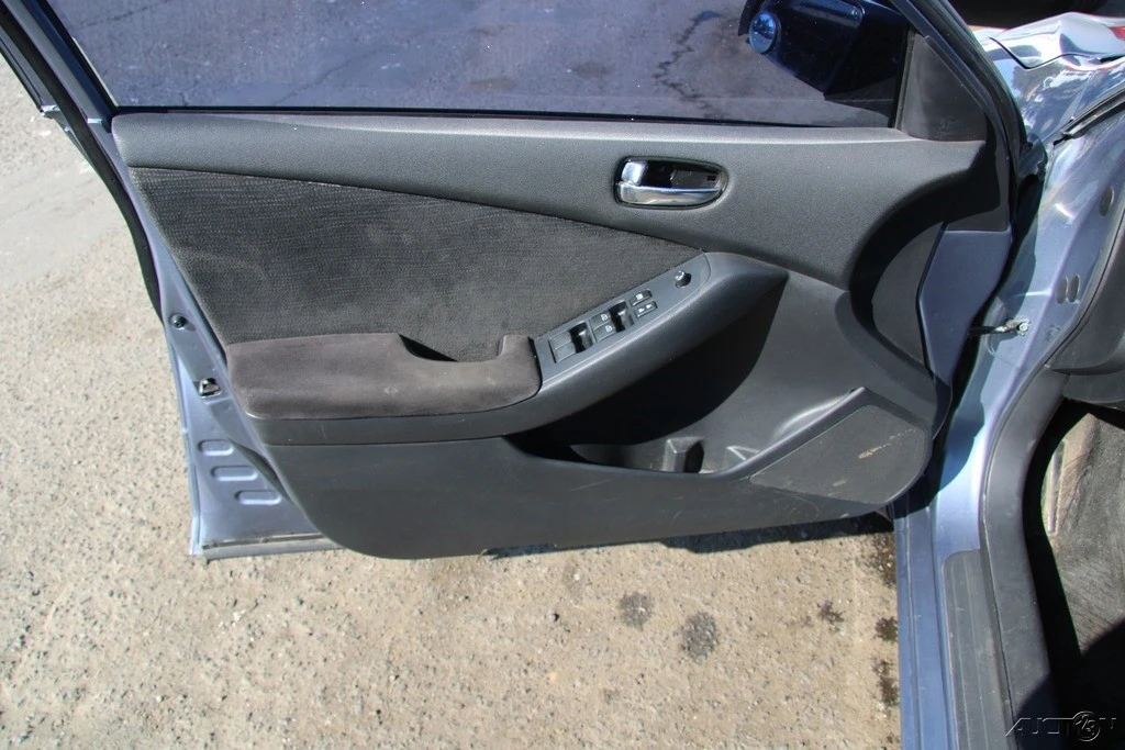 2011 Nissan Altima 4th Gen - Image 14 of 21