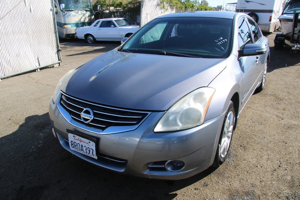 2011 Nissan Altima 4th Gen - Image 2 of 21