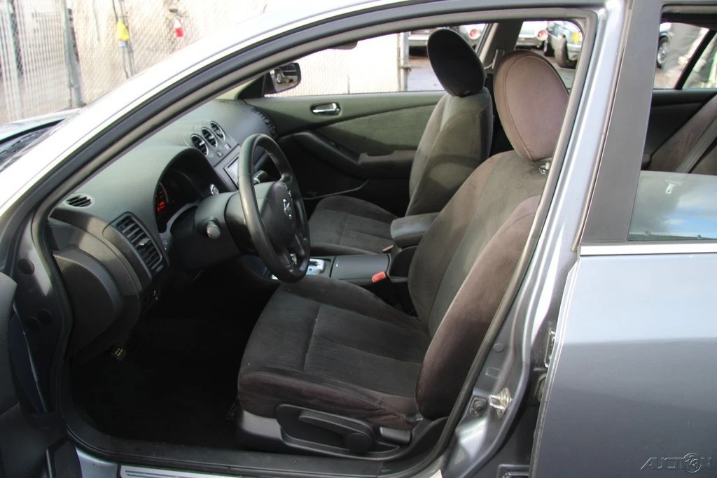 2011 Nissan Altima 4th Gen - Image 12 of 21