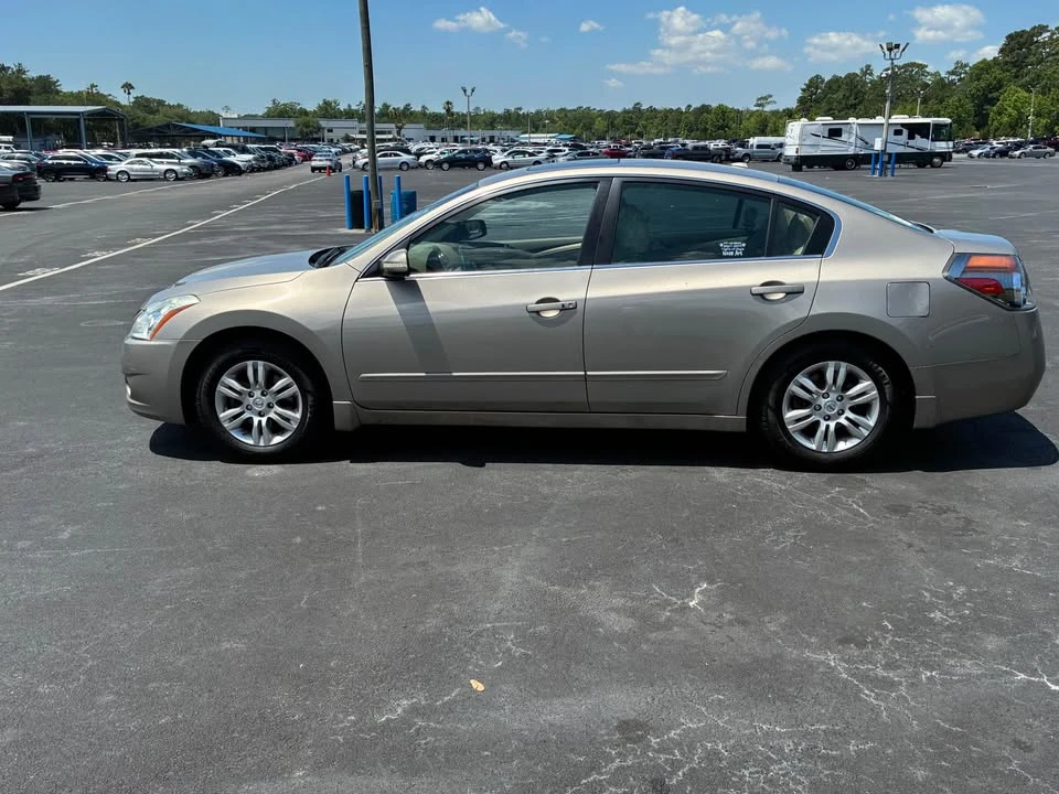 2011 Nissan Altima 4th Gen - Image 8 of 15