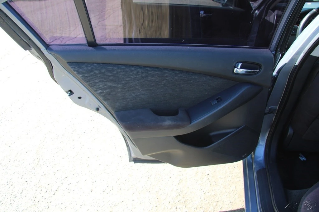 2011 Nissan Altima 4th Gen - Image 18 of 21