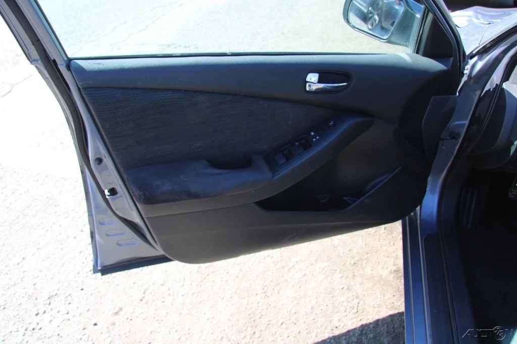2011 Nissan Altima 4th Gen - Image 11 of 21