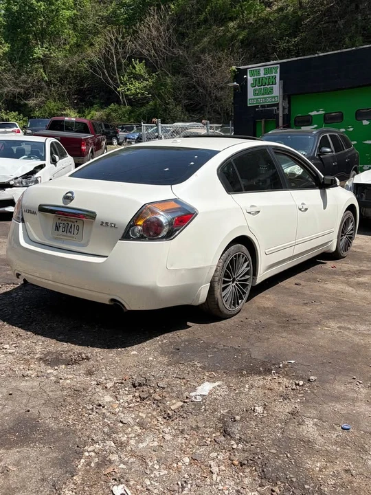 2011 Nissan Altima 4th Gen - Image 6 of 11