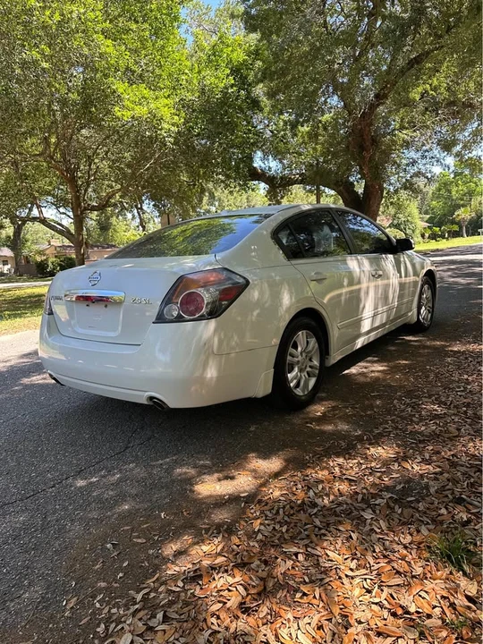 2011 Nissan Altima 4th Gen - Image 9 of 17