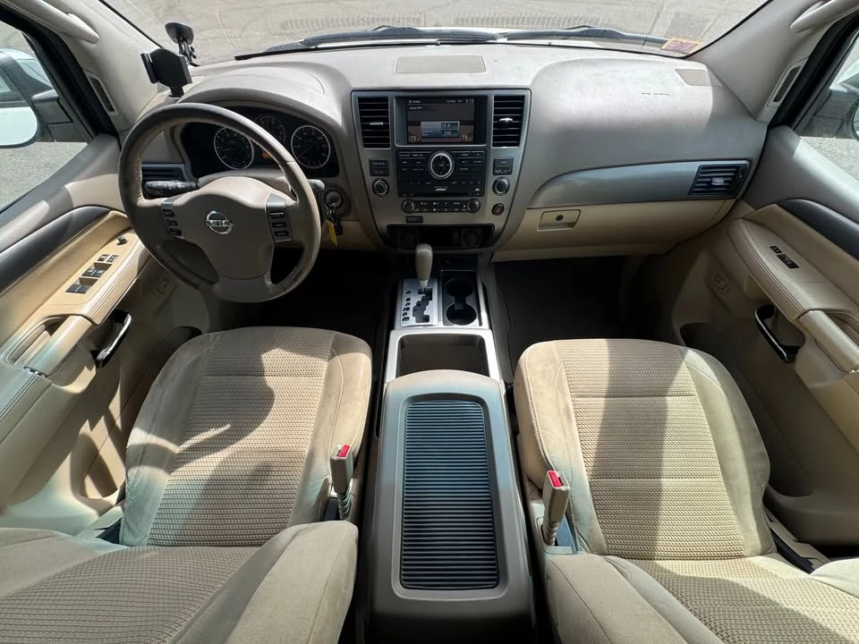 2011 Nissan Armada - Image 10 of 16